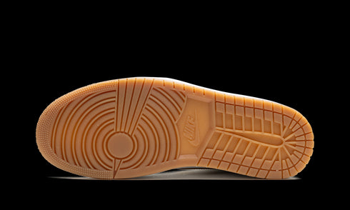 AIR JORDAN 1 RETRO HIGH OG WMNS "Metallic Gold"